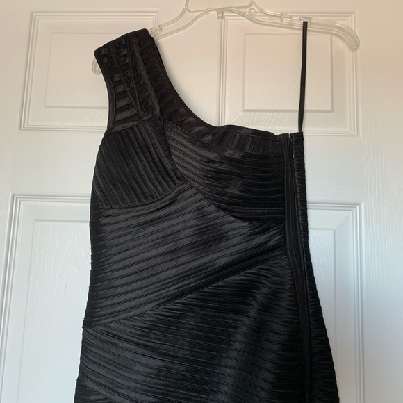 BCBG Maxazria Dress - Picture 3 of 5